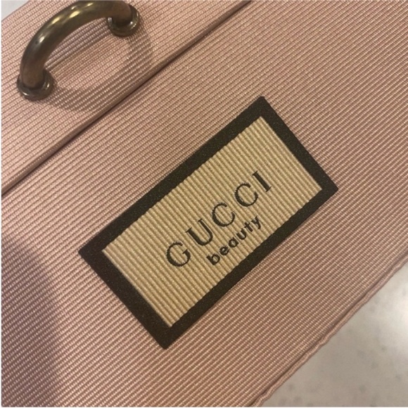 Gucci Beauty makeup Box - Picture 7 of 14